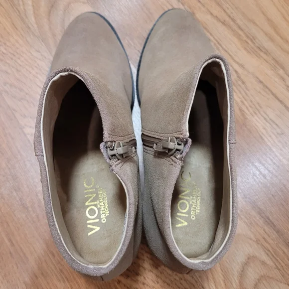 Vionic Ankle Boots - Picture 7 of 8